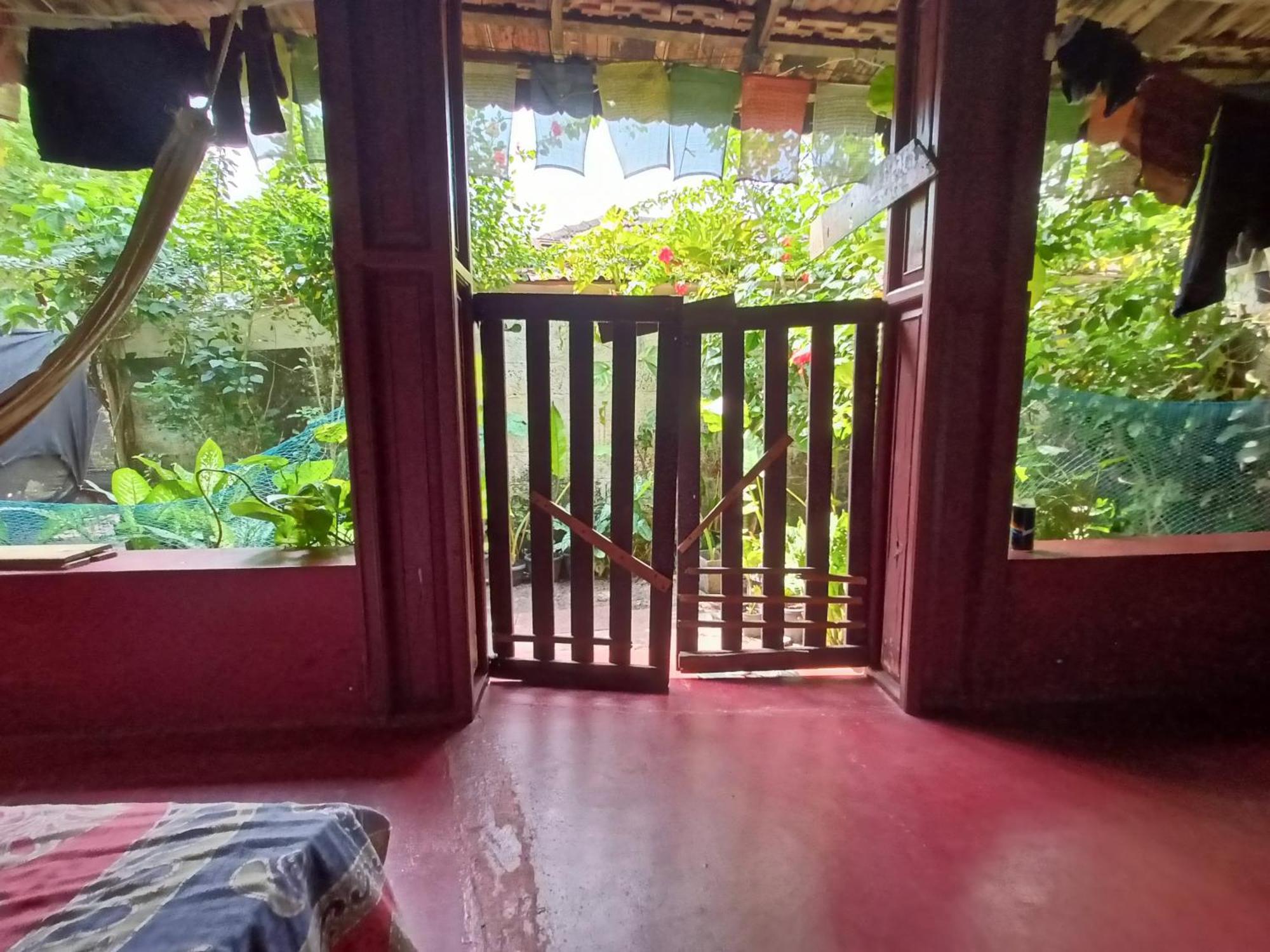 Hotel The Blues à Alappuzha Extérieur photo